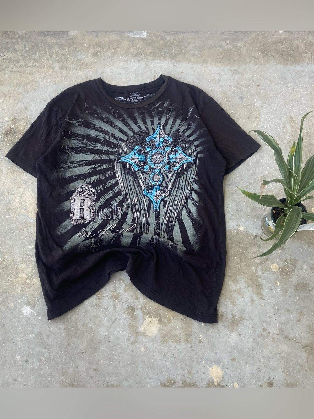 RXB Raw Graphic Tee Mens XL Black Y2K Grunge Winged Cross Distressed T-Shirt